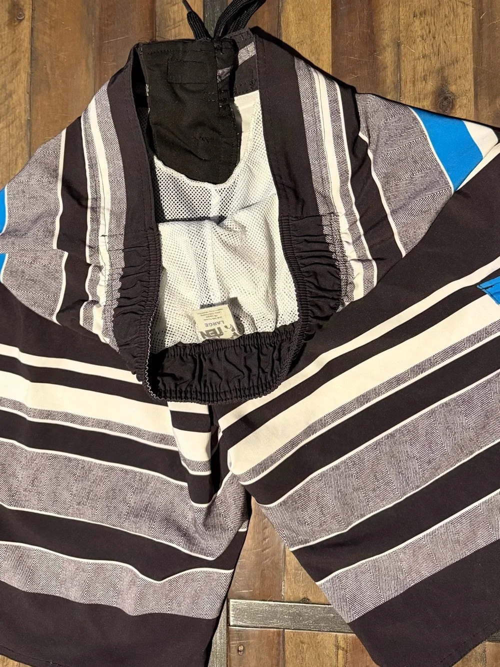 Hang Ten classic striped